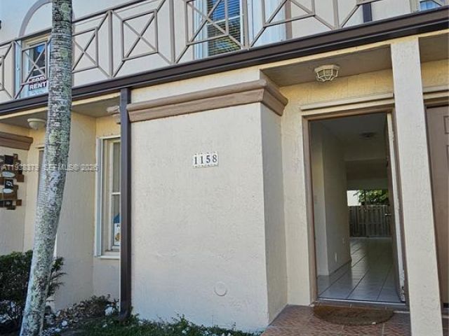 2-bedroom home for rent in Miami - 1158 NW 124th Ave 2306 - MondialRealty
