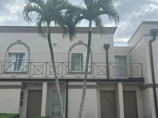 2-bedroom home for rent in Miami - 1158 NW 124th Ave 2306 - MondialRealty