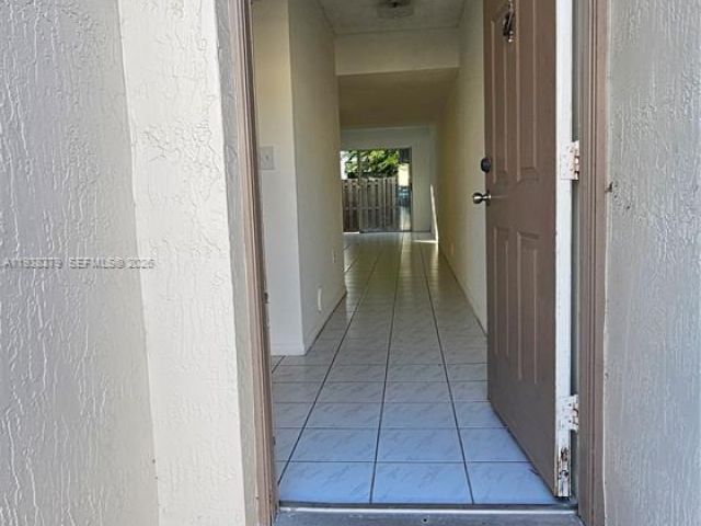 2-bedroom home for rent in Miami - 1158 NW 124th Ave 2306 - MondialRealty