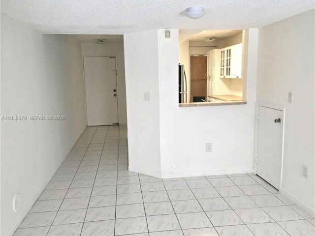 2-bedroom home for rent in Miami - 1158 NW 124th Ave 2306 - MondialRealty
