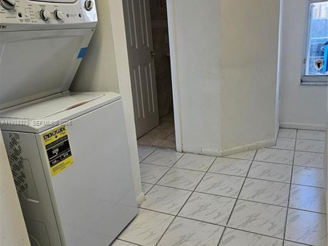 2-bedroom home for rent in Miami - 1158 NW 124th Ave 2306 - MondialRealty