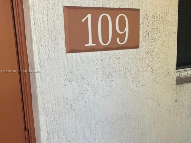 3-bedroom home for rent in Miami Gardens - 17343 NW 7th Ave 109 - MondialRealty