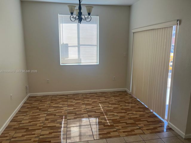 3-bedroom home for rent in Miami Gardens - 17343 NW 7th Ave 109 - MondialRealty