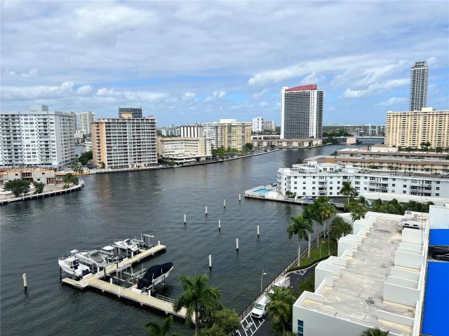 condo for rent in Hallandale Beach - 1965 S Ocean Dr 11H - MondialRealty
