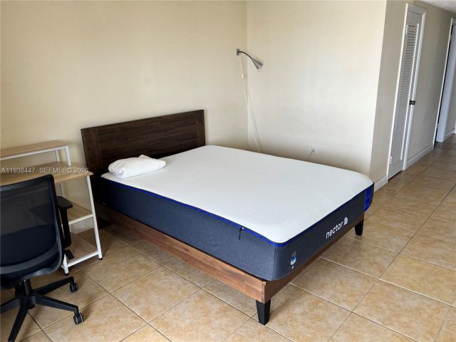 condo for rent in Hallandale Beach - 1965 S Ocean Dr 11H - MondialRealty