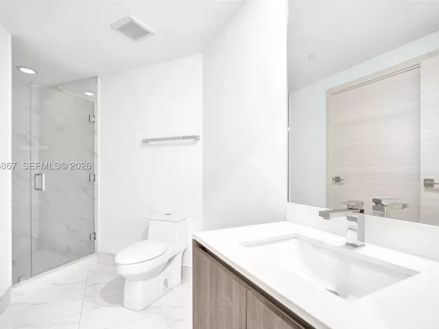 2-bedroom condo for sale in Miami - 801 S Miami Ave 2405 - MondialRealty