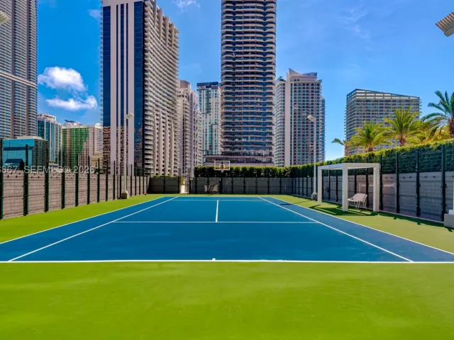 2-bedroom condo for sale in Miami - 801 S Miami Ave 2405 - MondialRealty