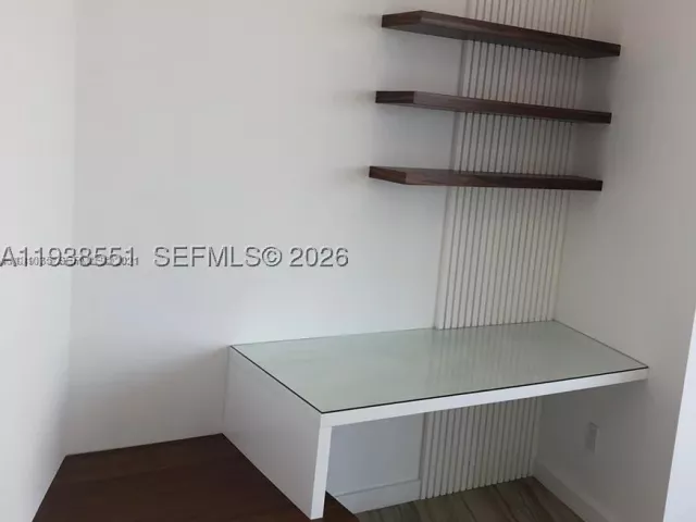 2-bedroom condo for rent in Sunny Isles Beach - 18975 Collins Ave 4705 - MondialRealty