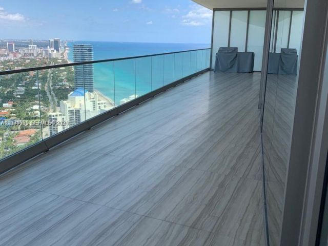 Apartment for rent  Unit #4705 - photo 7068670