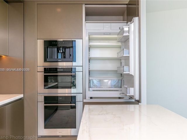 Apartment for rent  Unit #4705 - photo 7068671