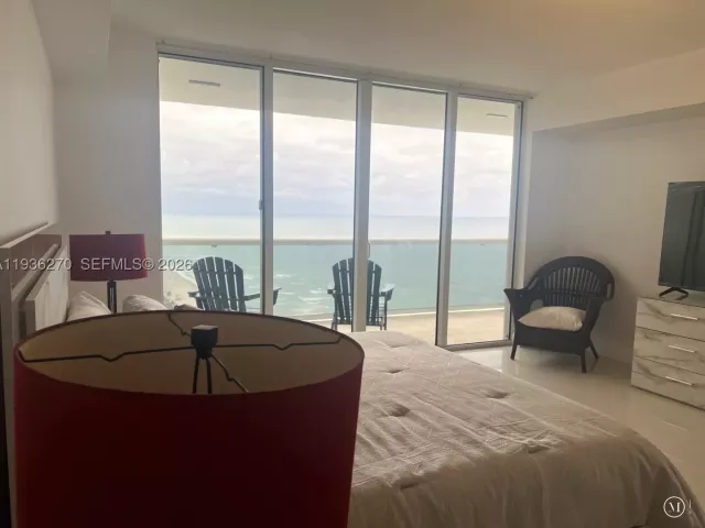 3-bedroom condo for rent in Hallandale Beach - 1830 S Ocean Drive 3001 - MondialRealty
