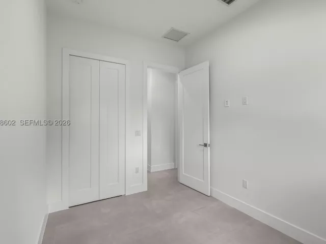 4-bedroom home for sale in Biscayne Park - 1030 NE 121st St - MondialRealty