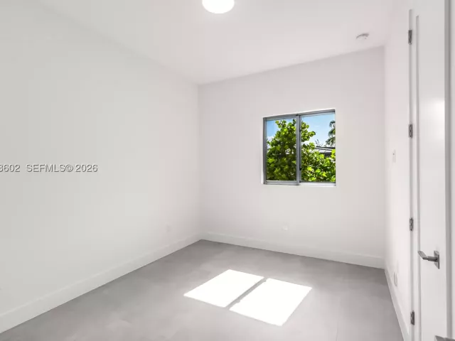 4-bedroom home for sale in Biscayne Park - 1030 NE 121st St - MondialRealty