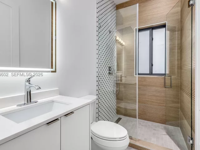 4-bedroom home for sale in Biscayne Park - 1030 NE 121st St - MondialRealty