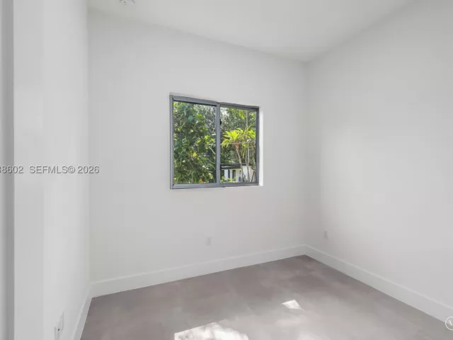 4-bedroom home for sale in Biscayne Park - 1030 NE 121st St - MondialRealty