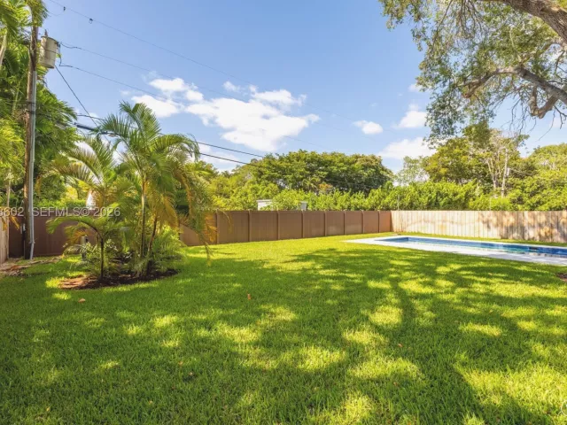4-bedroom home for sale in Biscayne Park - 1030 NE 121st St - MondialRealty