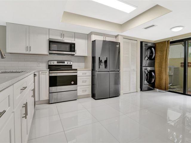 2-bedroom home for sale in Boca Raton - 3114 Kingswood Ter - MondialRealty