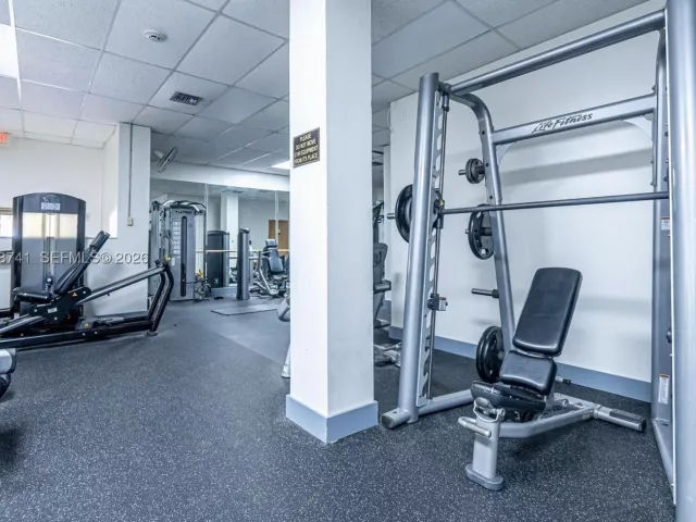 2-bedroom condo for sale in Hollywood - 3800 S Ocean Dr 817 - MondialRealty