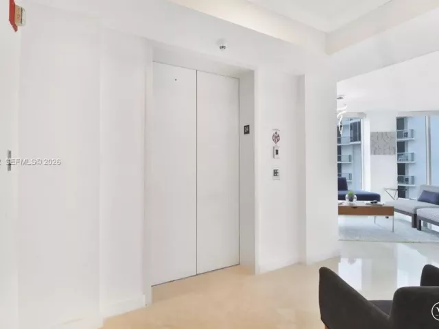 2-bedroom condo for sale in Sunny Isles Beach - 18671 Collins Ave 2404 - MondialRealty