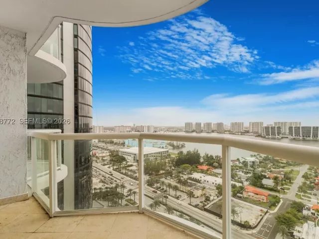 2-bedroom condo for sale in Sunny Isles Beach - 18671 Collins Ave 2404 - MondialRealty