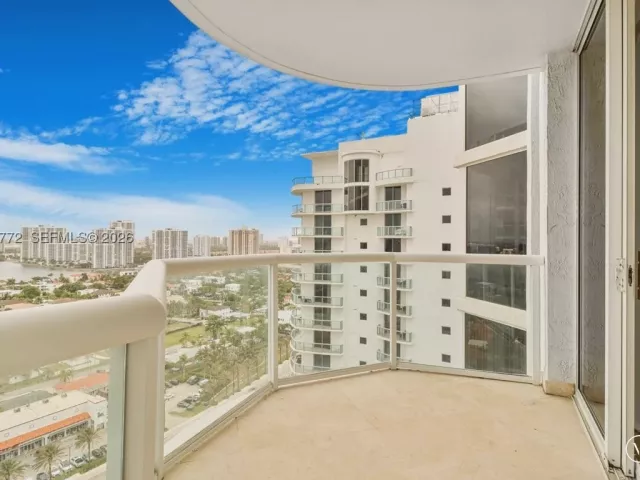 2-bedroom condo for sale in Sunny Isles Beach - 18671 Collins Ave 2404 - MondialRealty