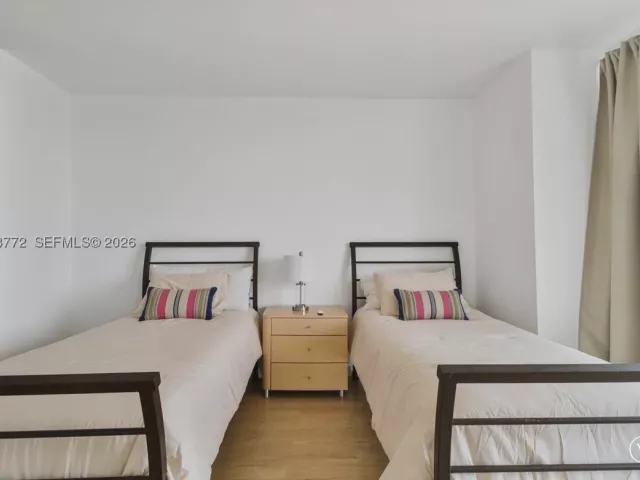 2-bedroom condo for sale in Sunny Isles Beach - 18671 Collins Ave 2404 - MondialRealty