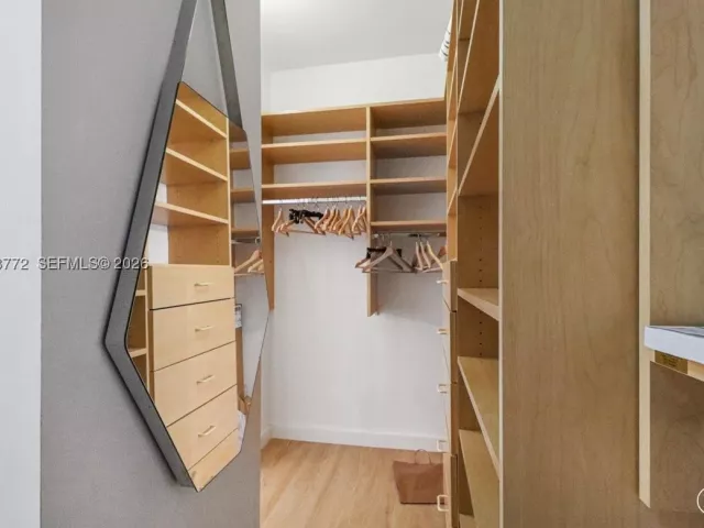 2-bedroom condo for sale in Sunny Isles Beach - 18671 Collins Ave 2404 - MondialRealty