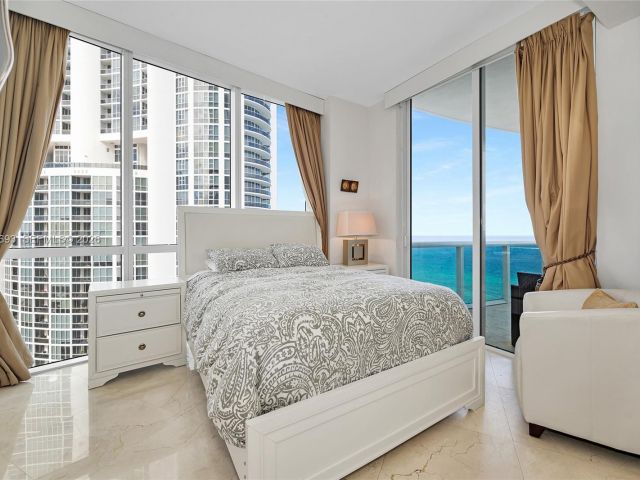 Apartment for sale  Unit #1609 - photo 6981746