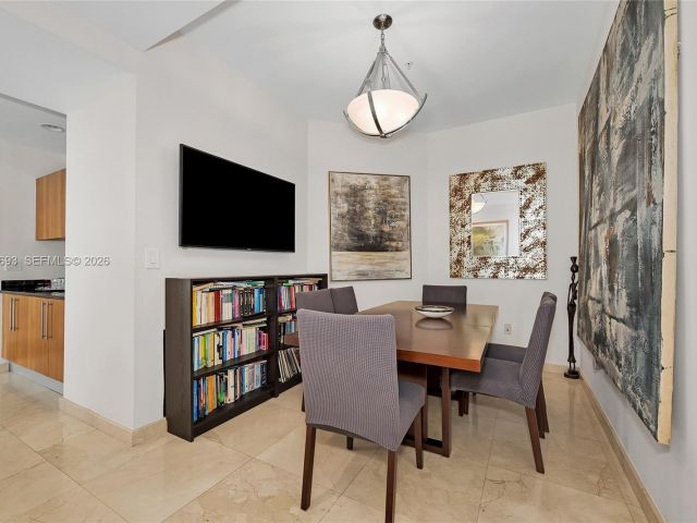 Apartment for sale  Unit #1609 - photo 6981747