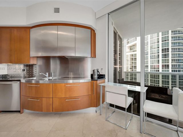 Apartment for sale  Unit #1609 - photo 6981749