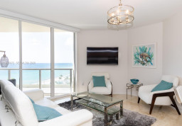 Apartment #1209 at La Perla