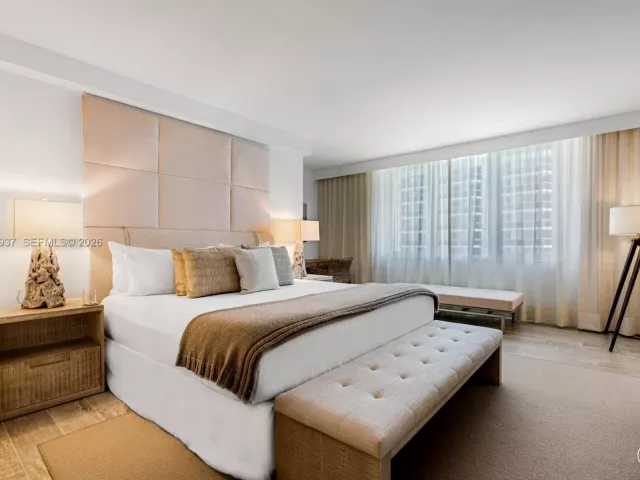 2-bedroom condo for sale in Miami Beach - 102 24th St 1115 - MondialRealty