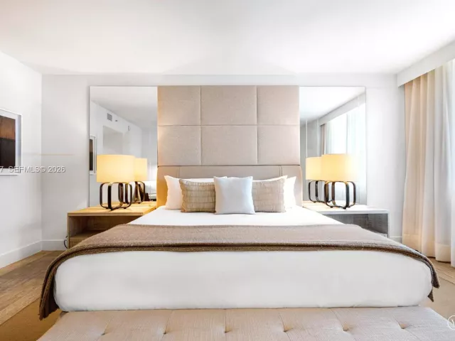 2-bedroom condo for sale in Miami Beach - 102 24th St 1115 - MondialRealty