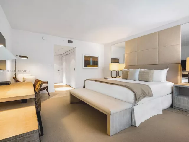 2-bedroom condo for sale in Miami Beach - 102 24th St 1115 - MondialRealty