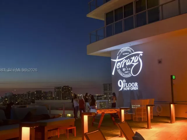 2-bedroom condo for sale in Hollywood - 4111 S Ocean Dr 2902 - MondialRealty