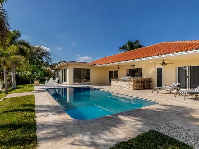 3-bedroom home for rent in Fort Lauderdale - 3010 NE 58th St - MondialRealty