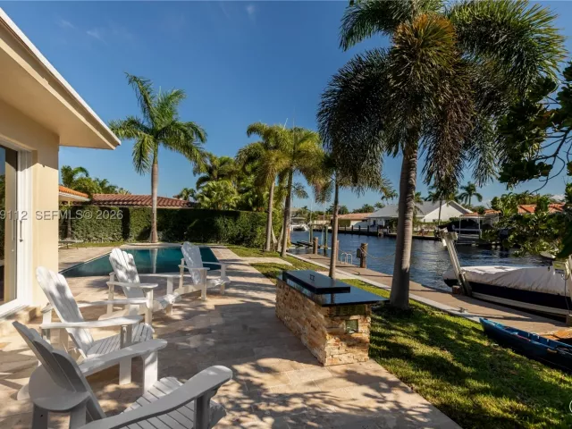 3-bedroom home for rent in Fort Lauderdale - 3010 NE 58th St - MondialRealty