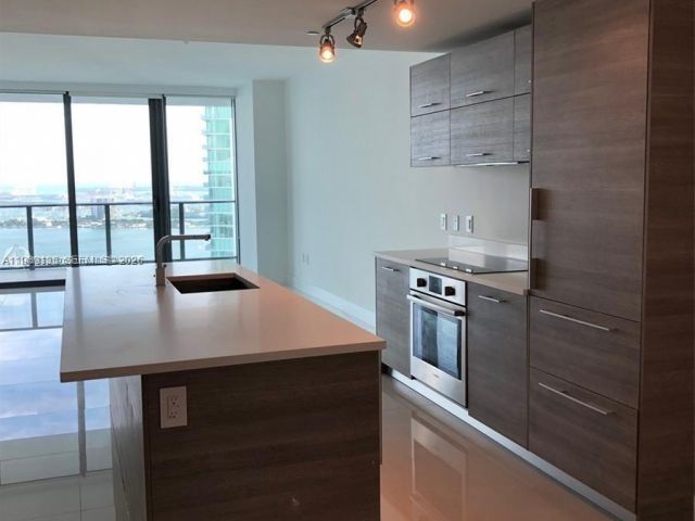 Apartment for sale  Unit #3503 - photo 6993747