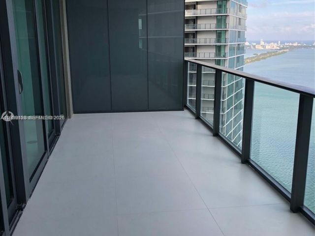 Apartment for sale  Unit #3503 - photo 6993755