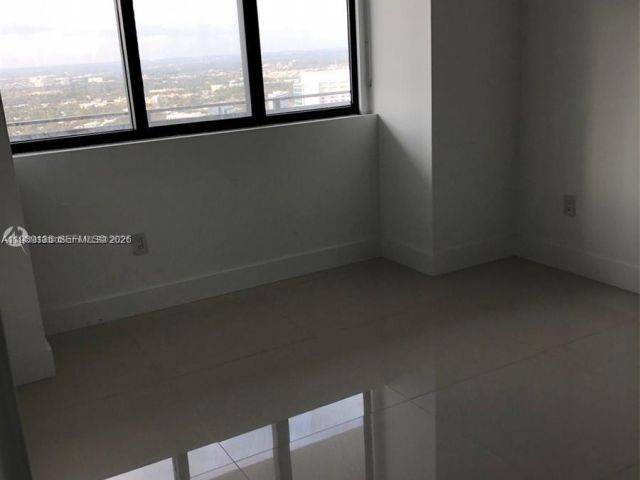 Apartment for sale  Unit #3503 - photo 6993758