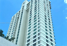 Apartment #1903 at St Louis