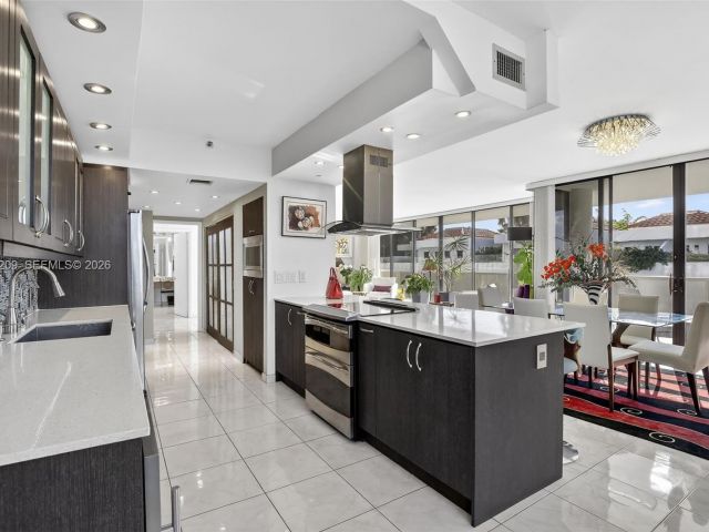 Apartment for sale  Unit #201 - photo 6990709