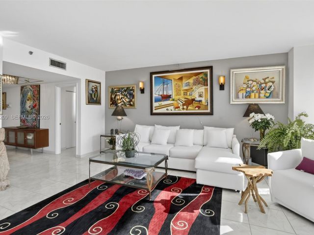 Apartment for sale  Unit #201 - photo 6990714