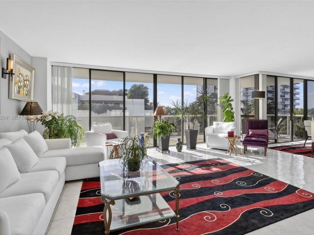 Apartment for sale  Unit #201 - photo 6990731