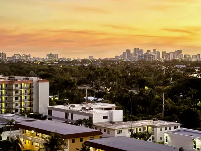 3-bedroom condo for sale in Fort Lauderdale - 2200 N Ocean Boulevard S706 - MondialRealty