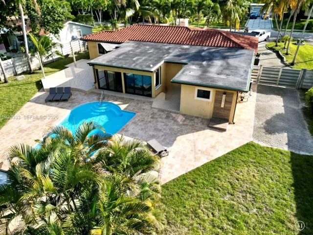 4-bedroom home for rent in Hollywood - 2639 Monroe St 0 - MondialRealty