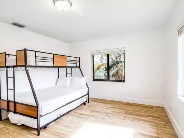 4-bedroom home for rent in Hollywood - 2639 Monroe St 0 - MondialRealty