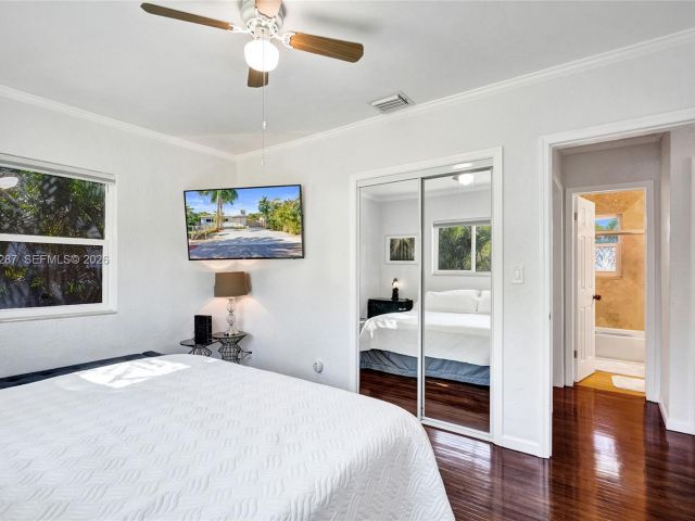 Home for sale at 1713 NW 8th Ave - photo 7441675