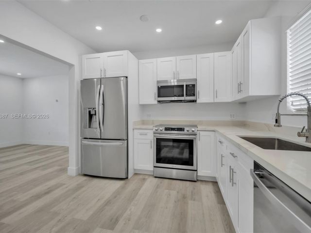 Home for sale at 1401 NE 152nd St - photo 6986395