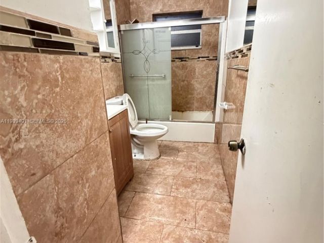 3-bedroom home for rent in Miami Gardens - 19130 NW 5th Pl 19130 - MondialRealty